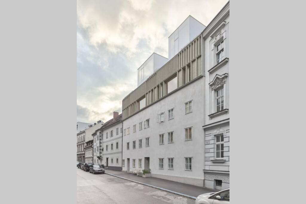 Stilvoll Und Luftig Im Herzen Von Linz Extérieur photo